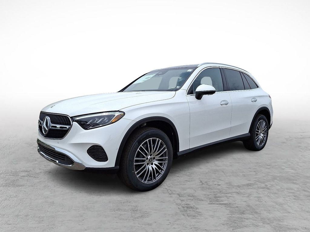 2025 Mercedes Benz GLC 300 4MATIC photo 3