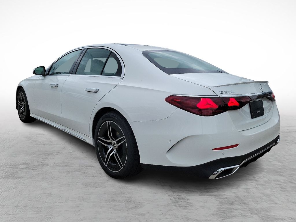 2025 Mercedes Benz E 350 4MATIC photo 3