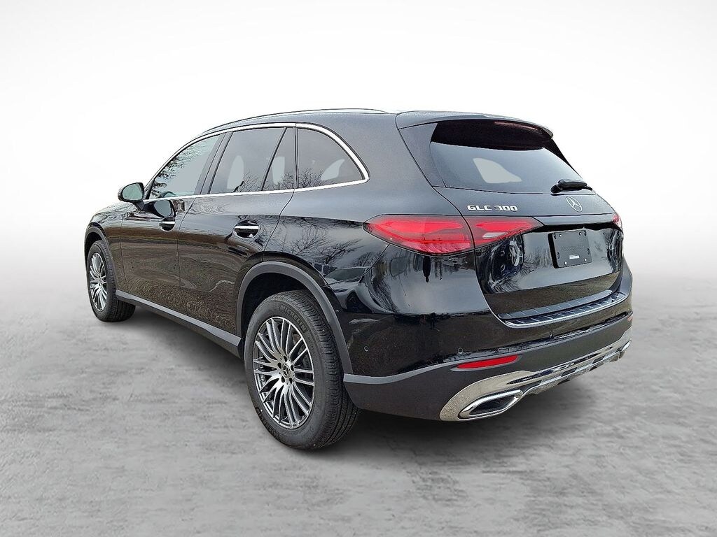 Used 2025 Mercedes-Benz GLC 300 4MATIC SUV