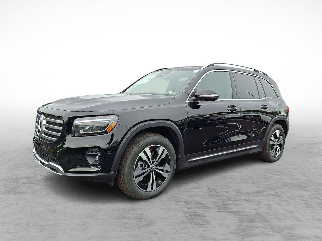 2026 Mercedes Benz GLB 250 4MATIC photo 2