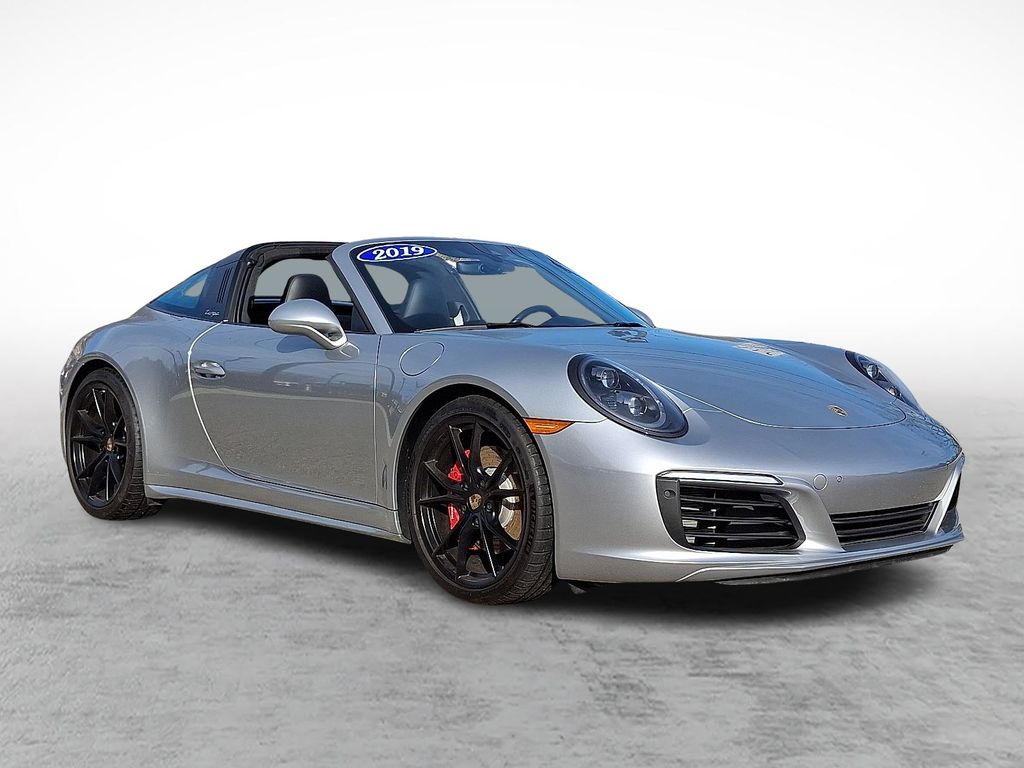 2019 Porsche 911 GTS