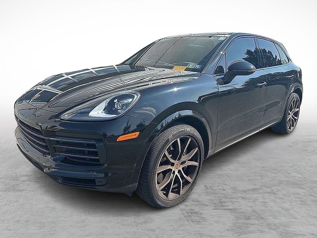 2023 Porsche Cayenne Platinum Edition photo 3