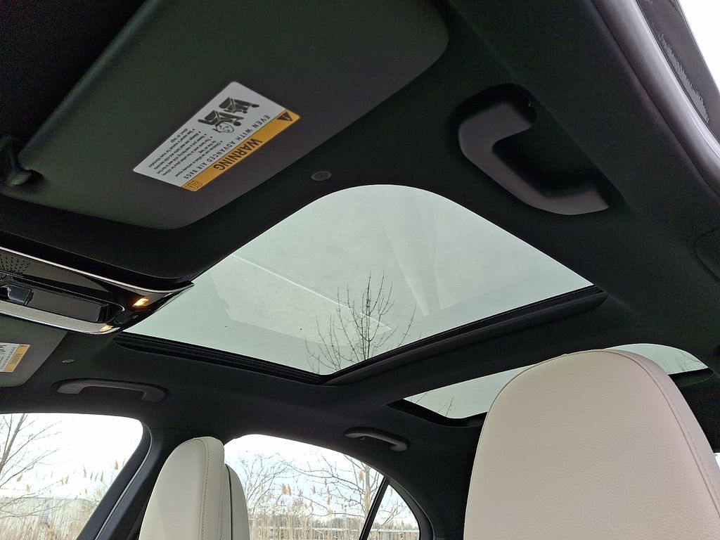 2025 Mercedes-Benz C-Class Sedan C 300 - Photo 15