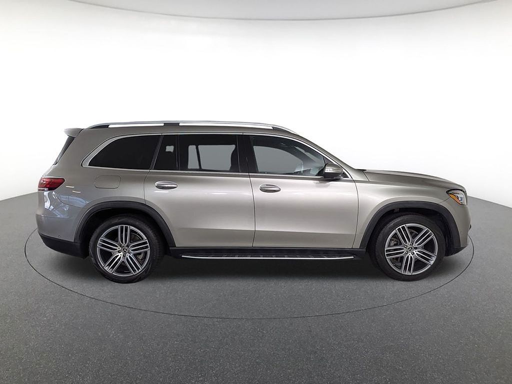 2021 Mercedes Benz GLS 450 photo 3