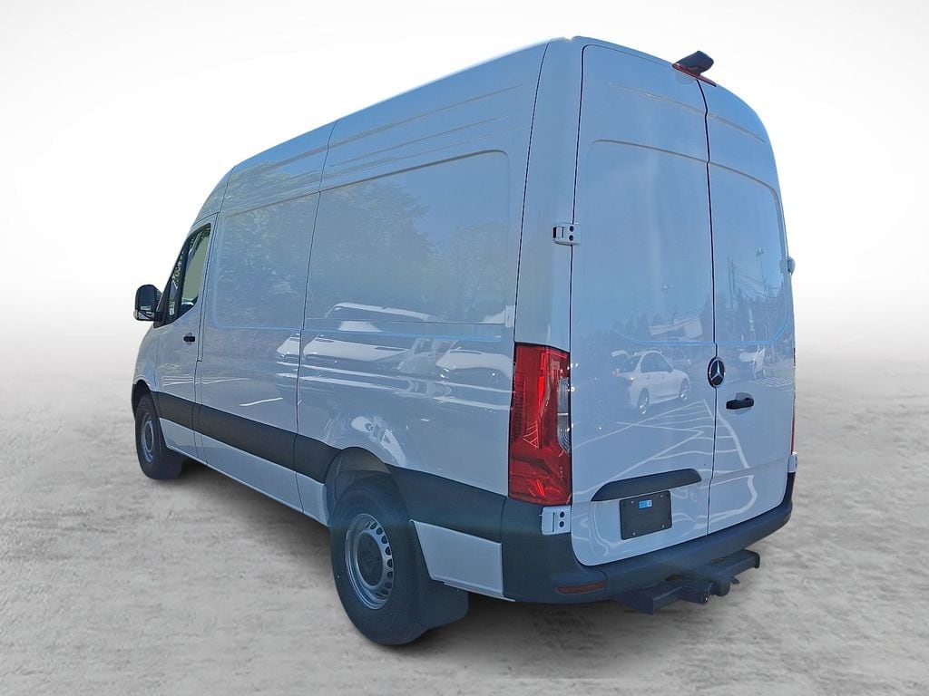 New 2026 Mercedes-Benz Sprinter 2500 Standard Roof 4-Cyl Diesel