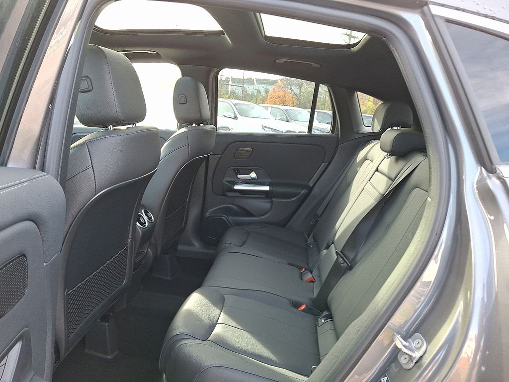 2026 Mercedes-Benz GLA GLA 250 - Photo 8
