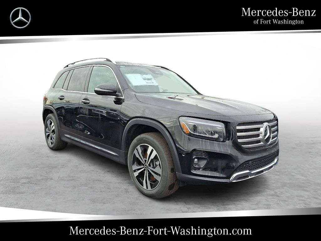 2026 Mercedes-Benz GLB GLB 250's photo