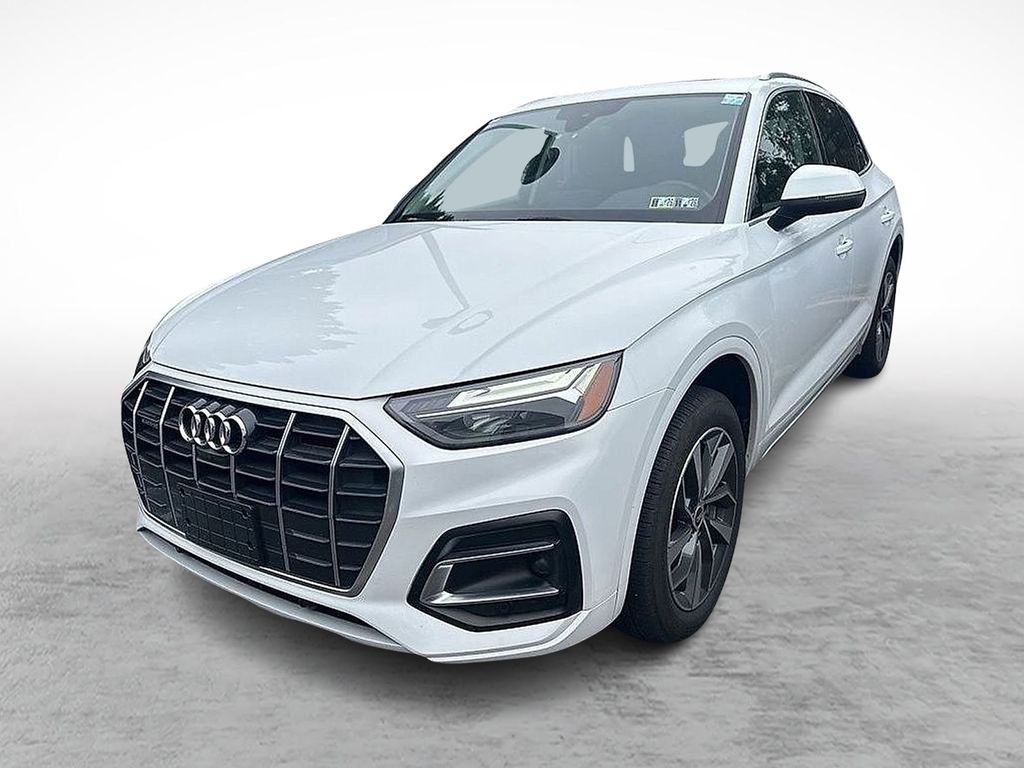 2021 Audi Q5 45 Premium Plus photo 2