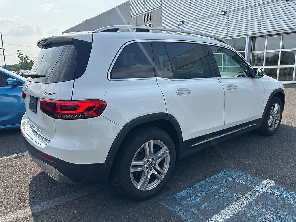 2021 Mercedes Benz GLB 250 4MATIC photo 2