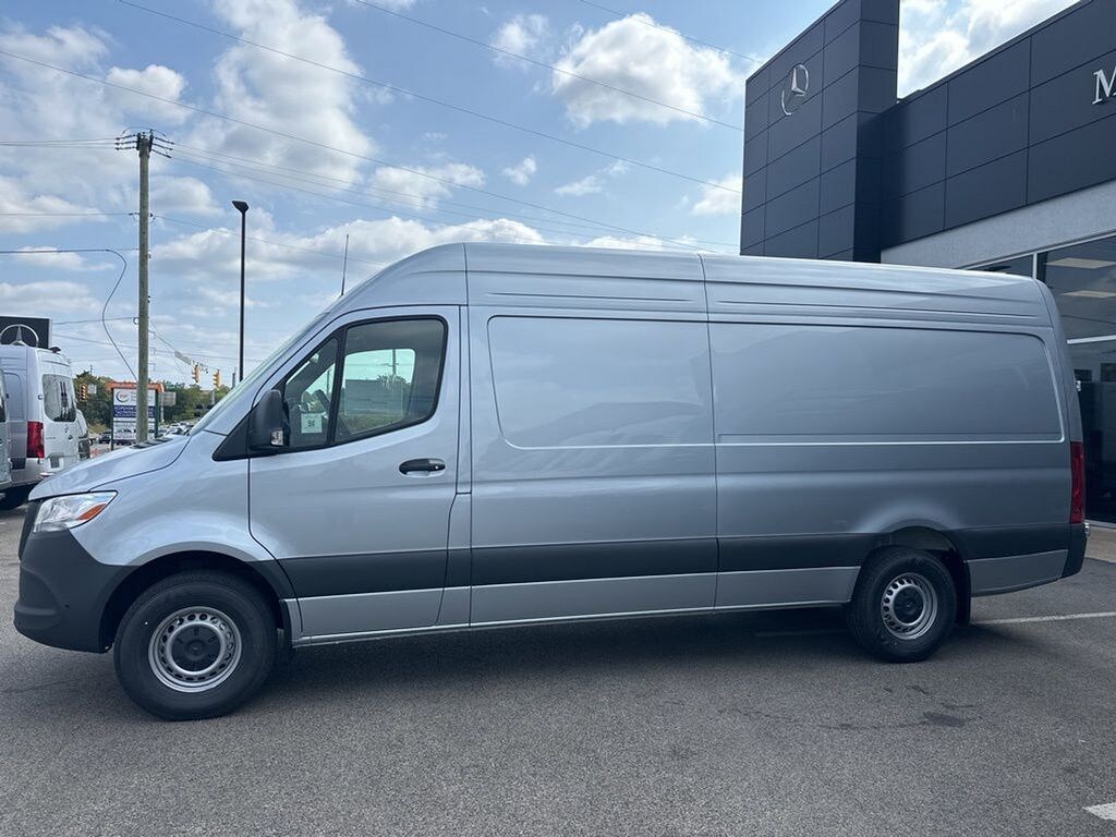 New 2025 Mercedes-Benz Sprinter 2500 High Roof 4-Cyl Diesel HO Van Cargo Van