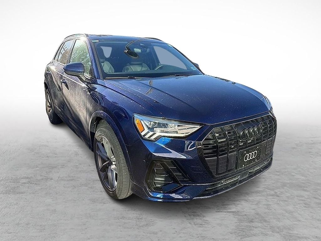 2022 Audi Q3 S Line Premium Plus's photo
