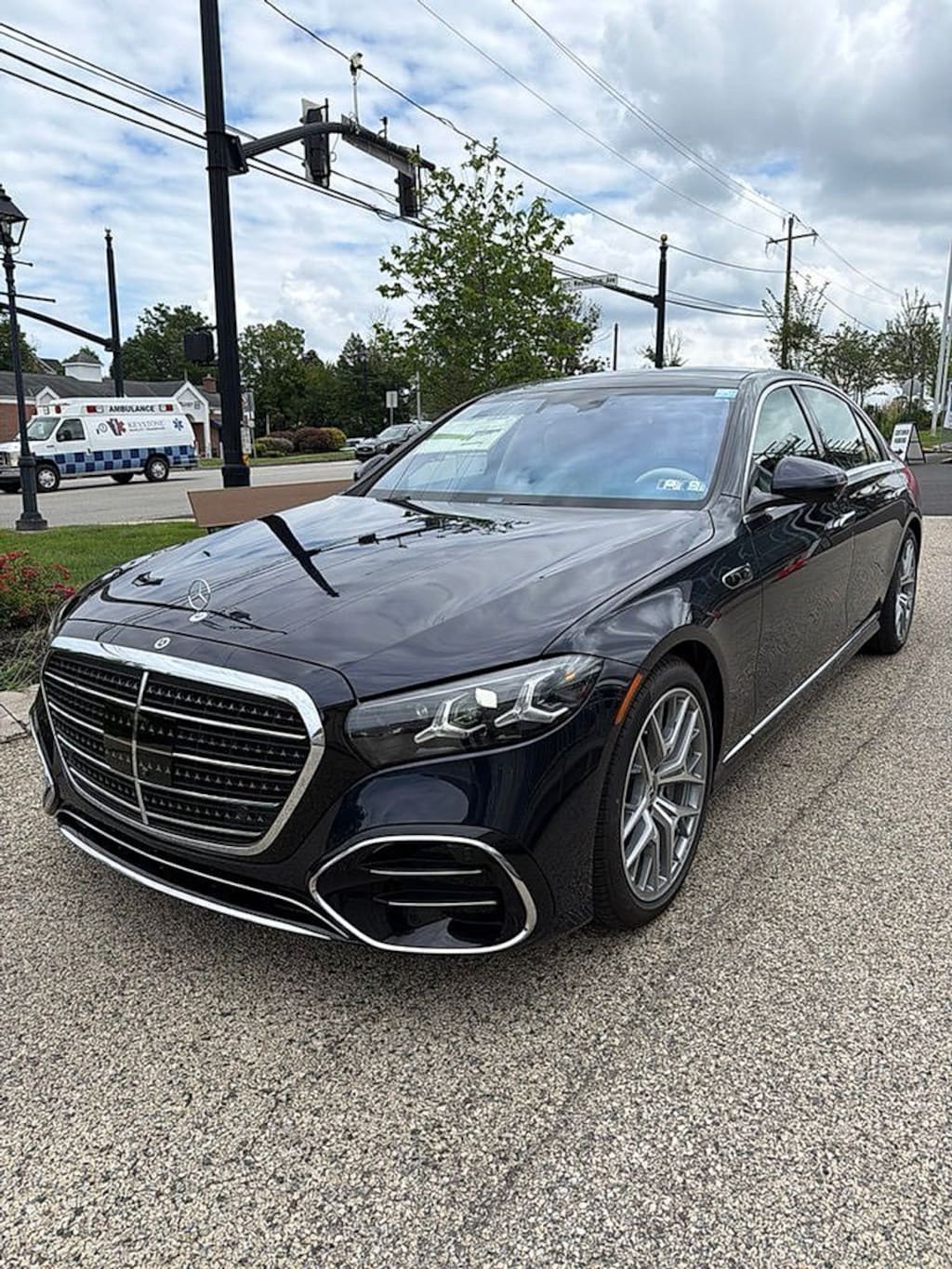 New 2027 Mercedes-Benz S 580 4MATIC Sedan