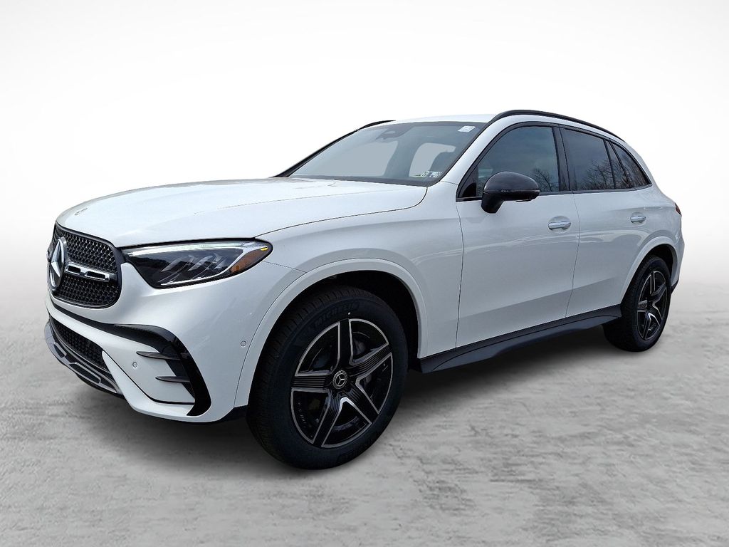 2025 Mercedes Benz GLC 300 4MATIC photo 3
