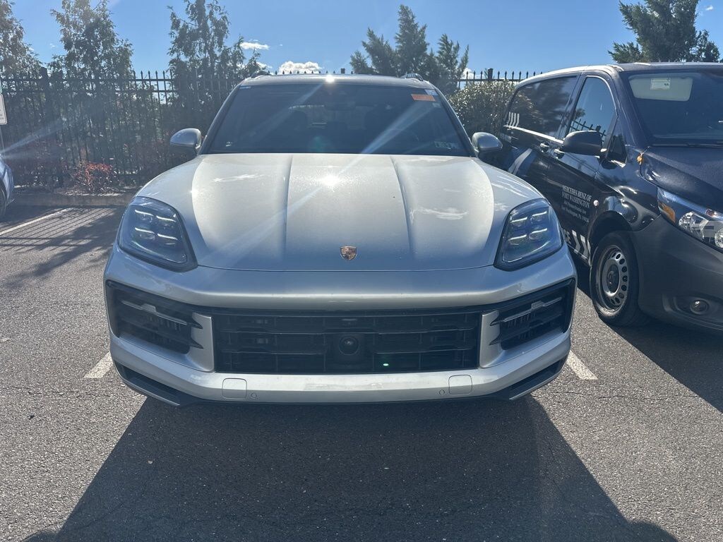 Used 2024 Porsche Cayenne Base AWD SUV