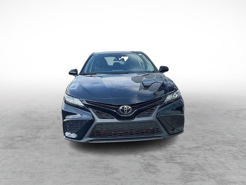 2023 Toyota Camry SE photo 2