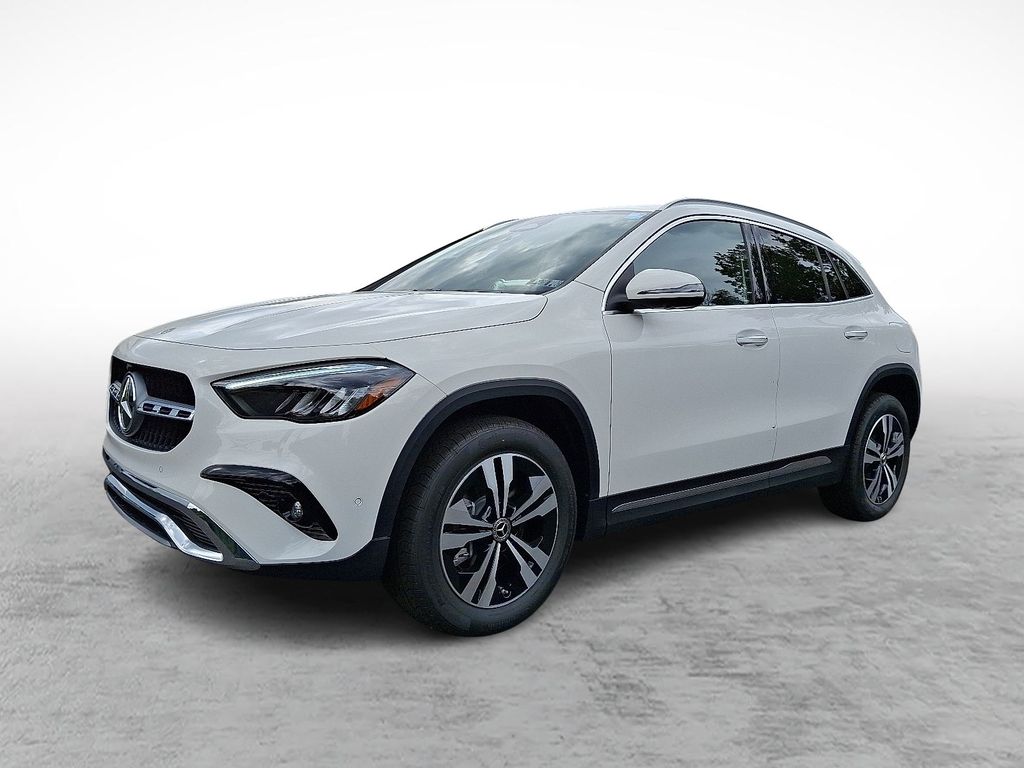2026 Mercedes Benz GLA 250 4MATIC photo 3