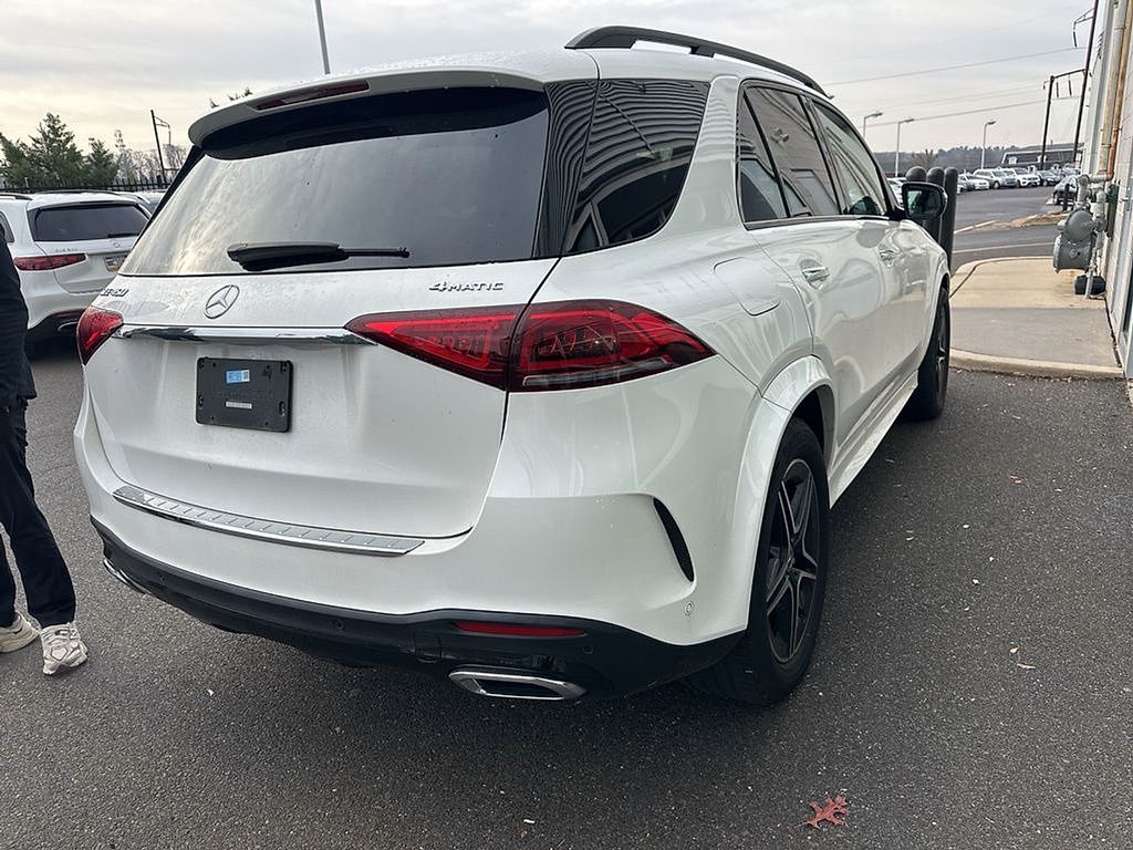 2023 Mercedes Benz GLE 450 4MATIC photo 3