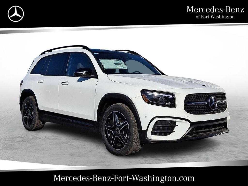 2026 Mercedes-Benz GLB GLB 250 4MATIC's photo