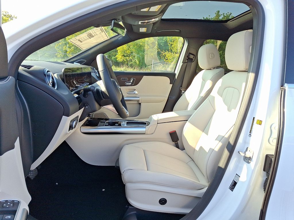 2026 Mercedes-Benz GLA GLA 250 - Photo 11