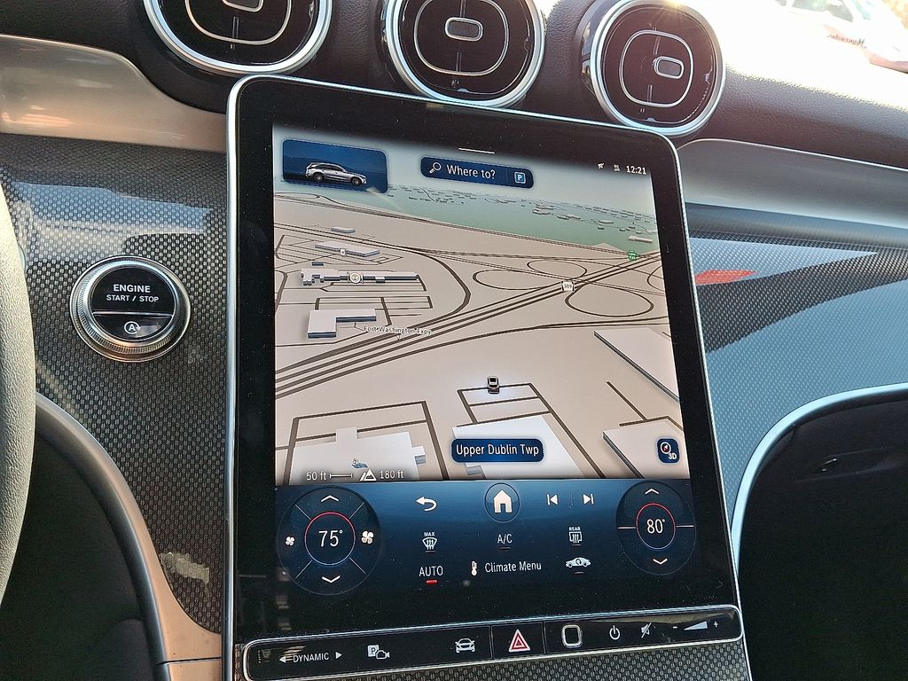 2025 Mercedes-Benz GLC Base - Photo 16