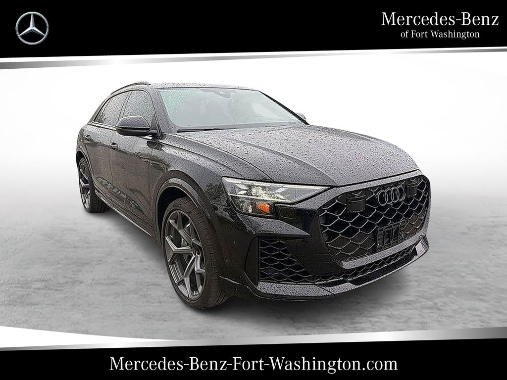 2025 Audi RS Q8 Base
