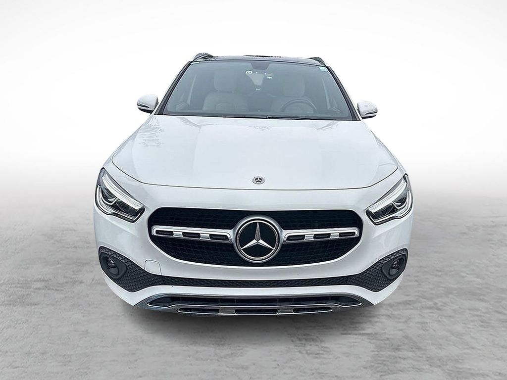 2022 Mercedes Benz GLA 250 4MATIC photo 2