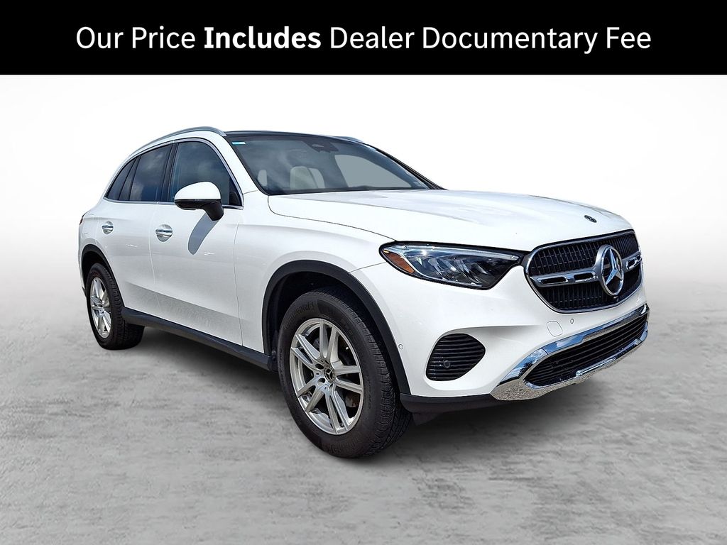 2023 Mercedes-Benz GLC