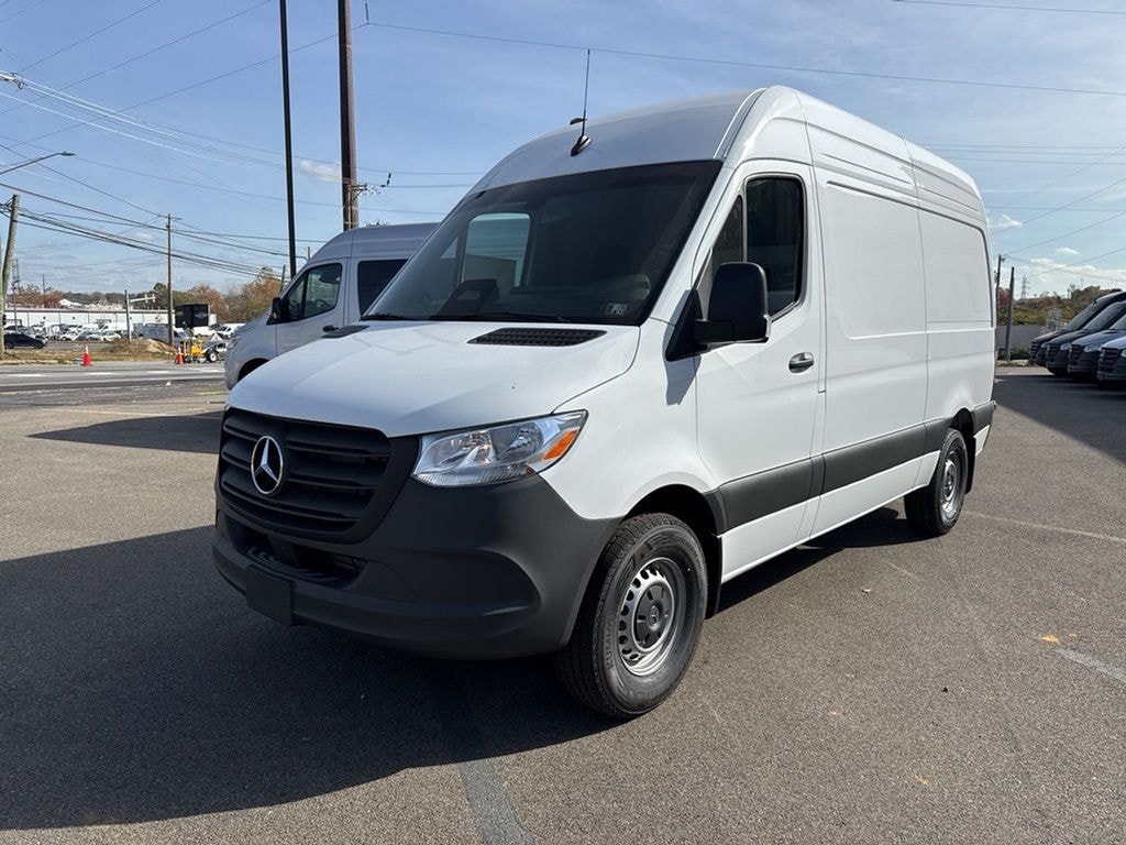 New 2025 Mercedes-Benz Sprinter 2500 Standard Roof 4-Cyl Diesel HO Van Cargo Van