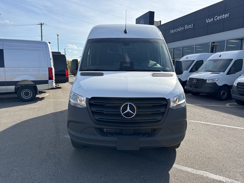 New 2025 Mercedes-Benz Sprinter 2500 Standard Roof 4-Cyl Diesel HO Van Cargo Van