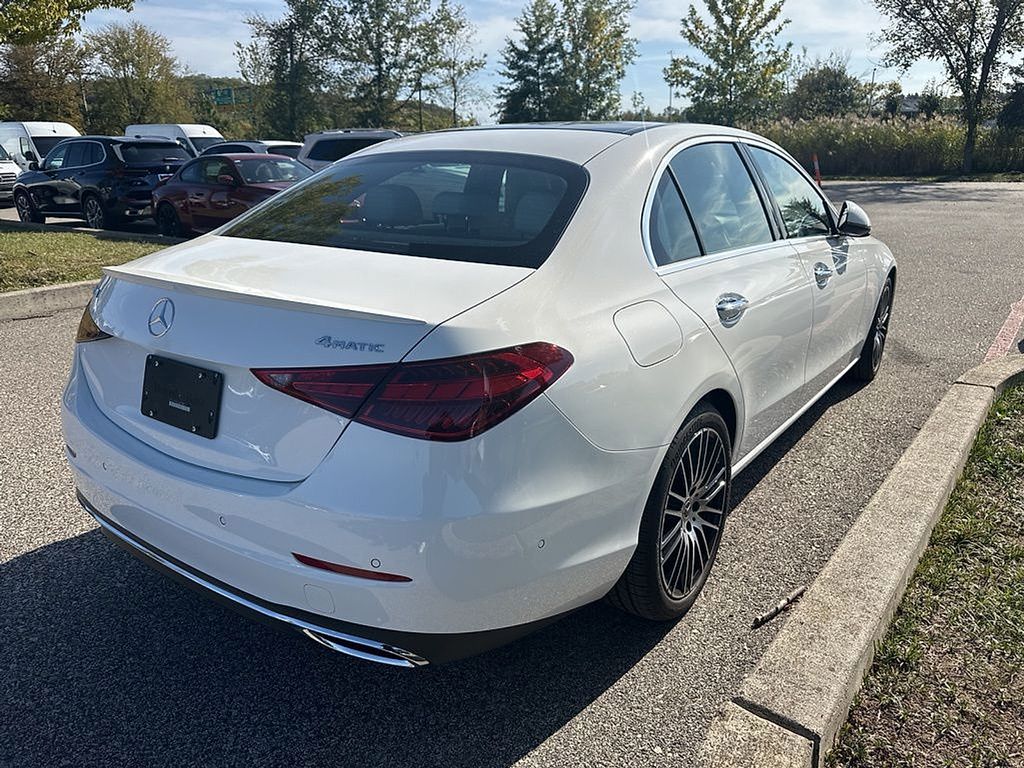 2025 Mercedes Benz C 300 4MATIC Sedan photo 4