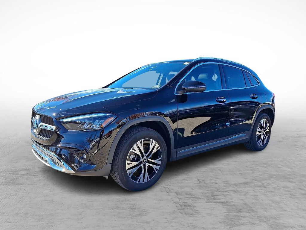 2025 Mercedes Benz GLA 250 4MATIC photo 2