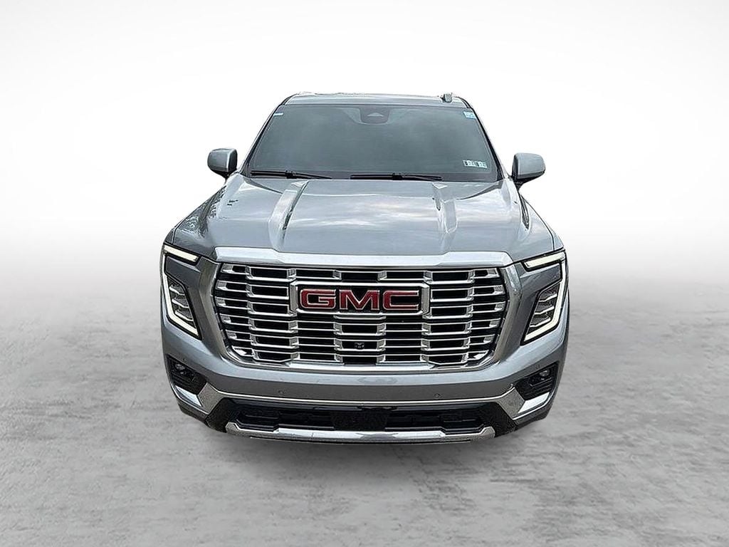 Used 2025 GMC Yukon Denali 4WD SUV