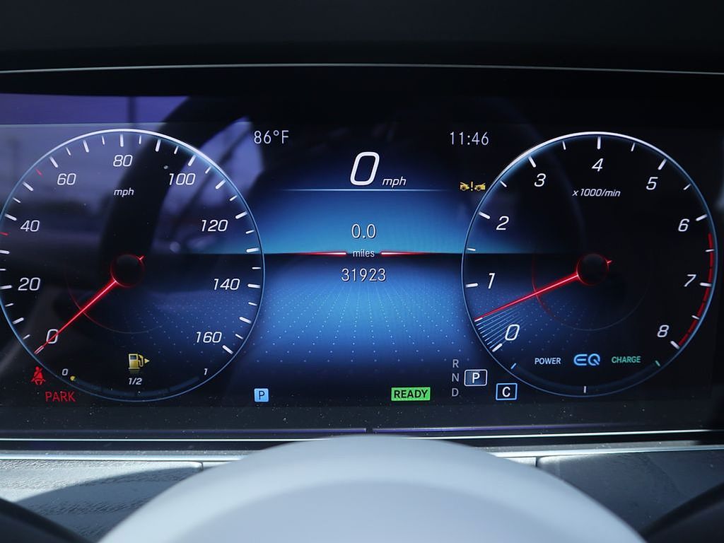 2023 Mercedes-Benz E-Class 24