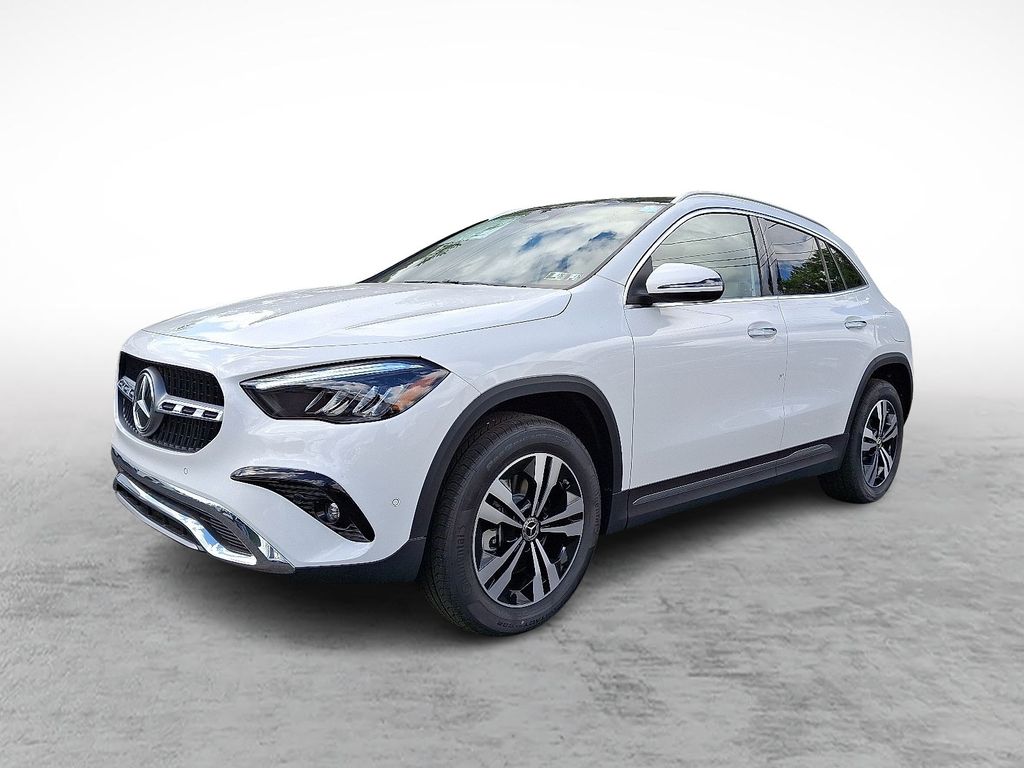 2026 Mercedes Benz GLA 250 4MATIC photo 2