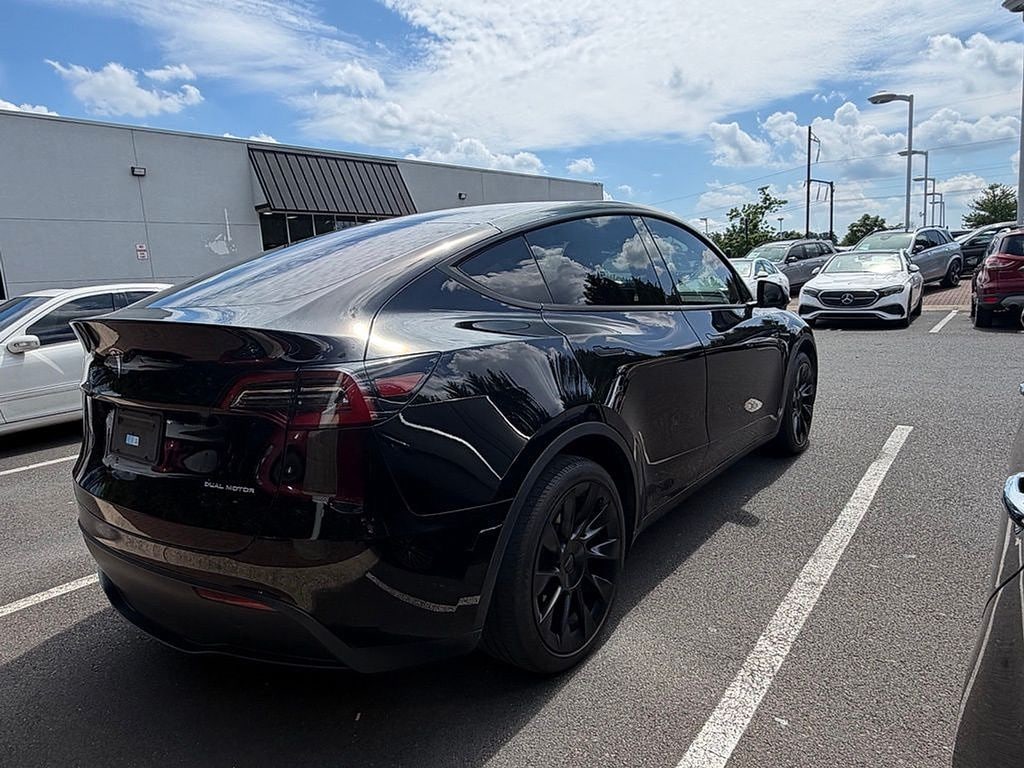 Used 2024 Tesla Model Y Long Range AWD SUV