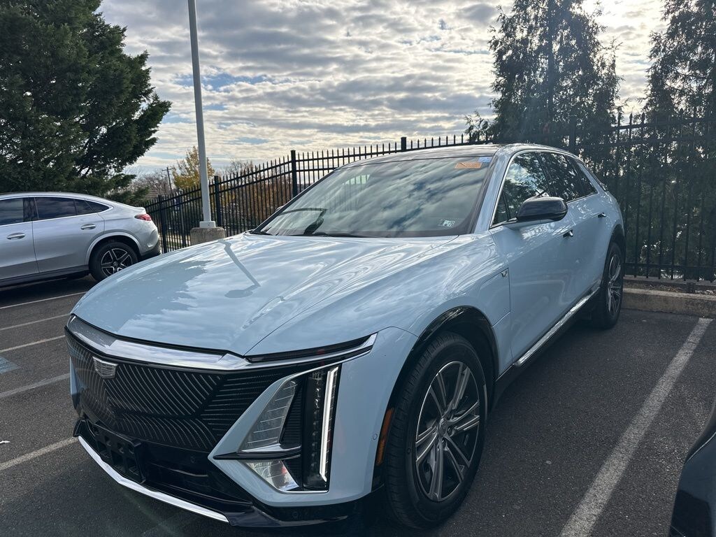 Used 2024 Cadillac Lyriq Luxury RWD SUV