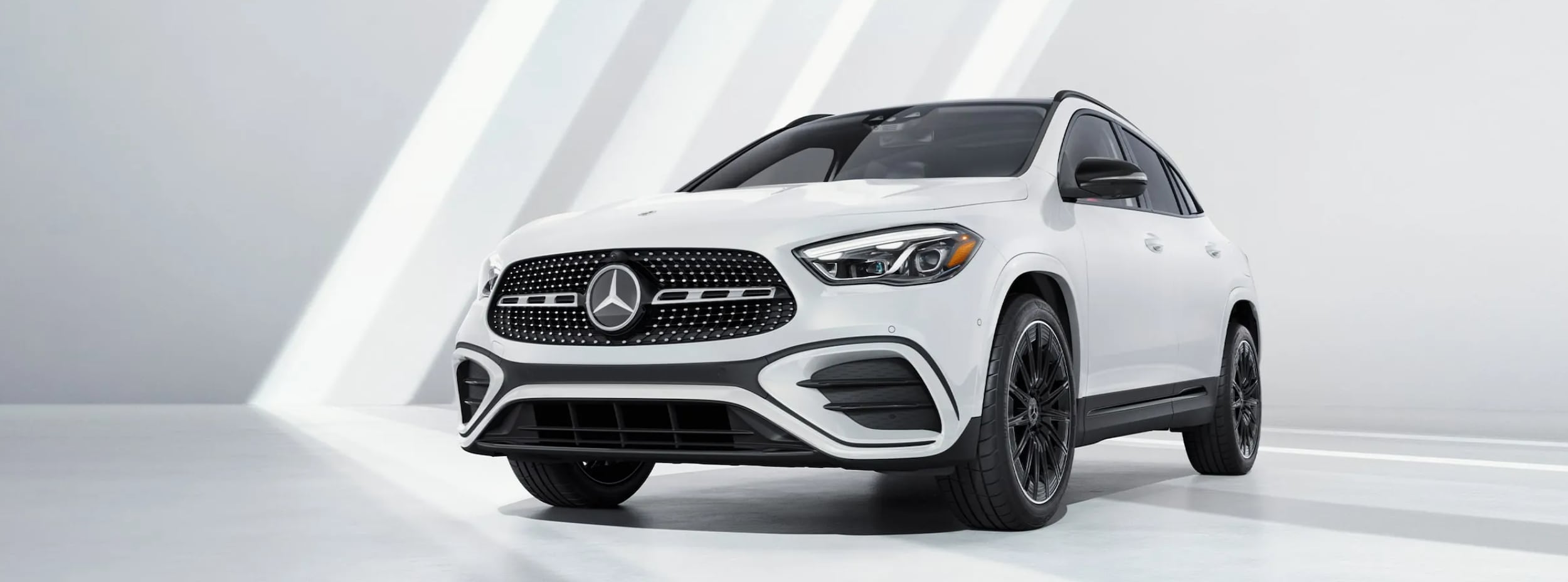 2026%20Mercedes-Benz%20GLA.png