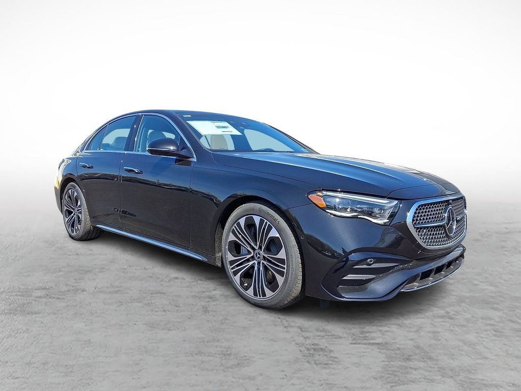 2026 Mercedes-Benz E-Class E450 4MATIC's photo
