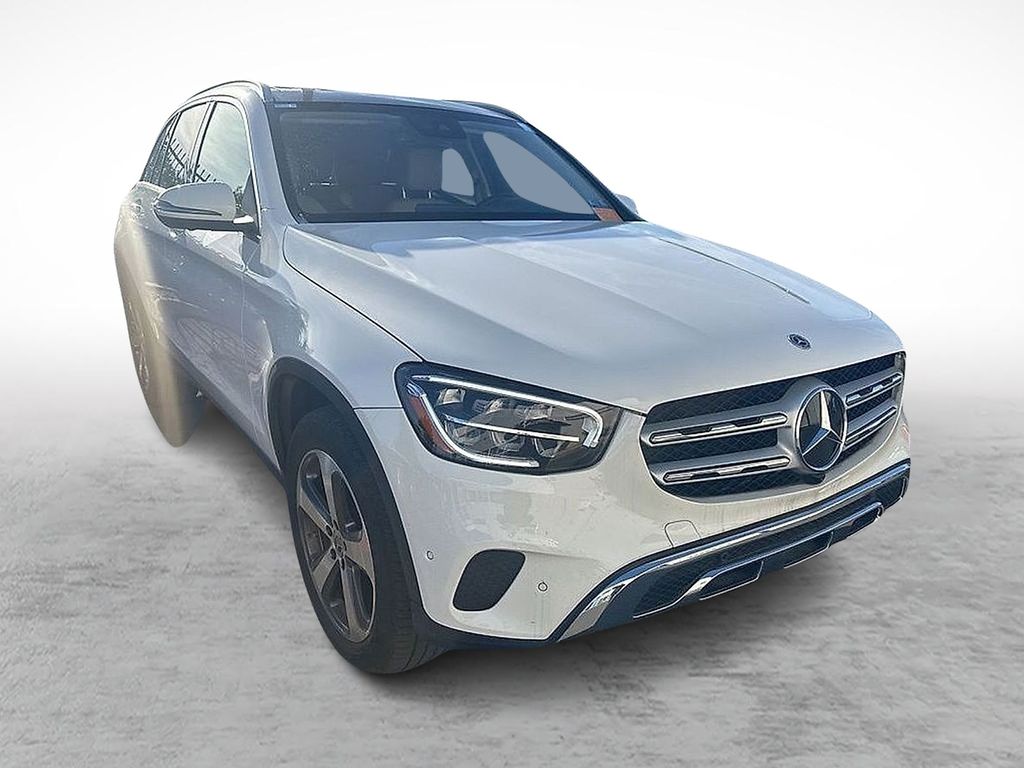2022 Mercedes-Benz GLC GLC300's photo