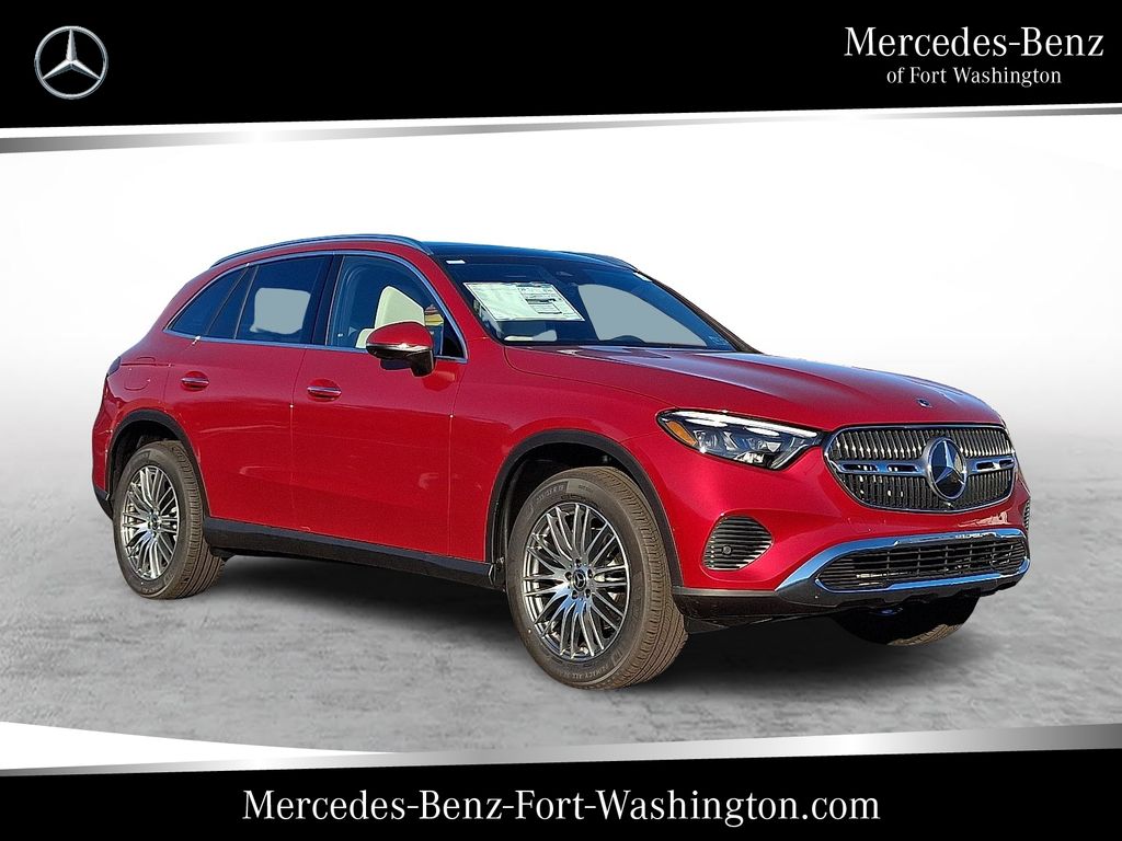 2026 Mercedes-Benz GLC Base's photo