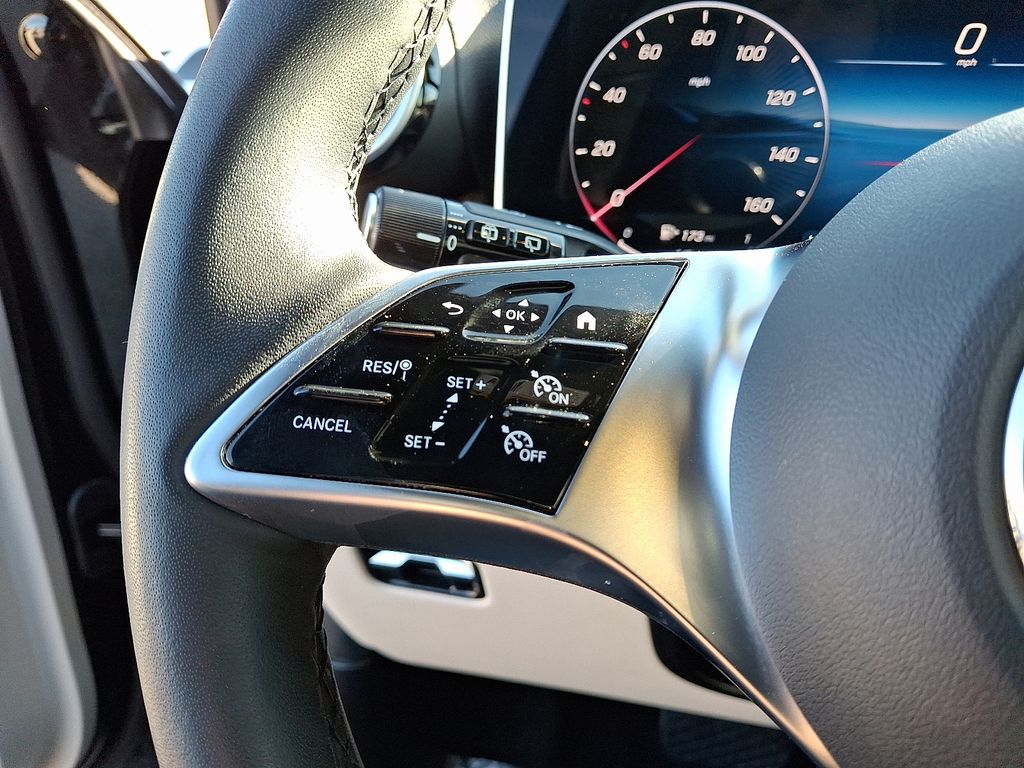 2025 Mercedes-Benz GLC Base - Photo 21