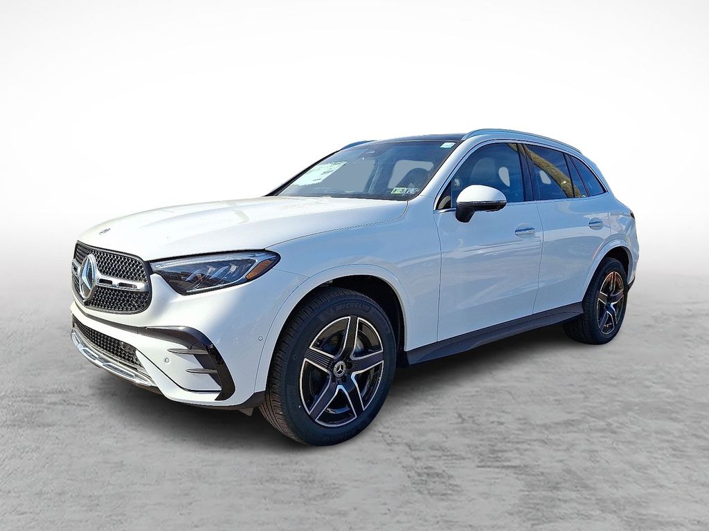2026 Mercedes Benz GLC 300 4MATIC photo 2