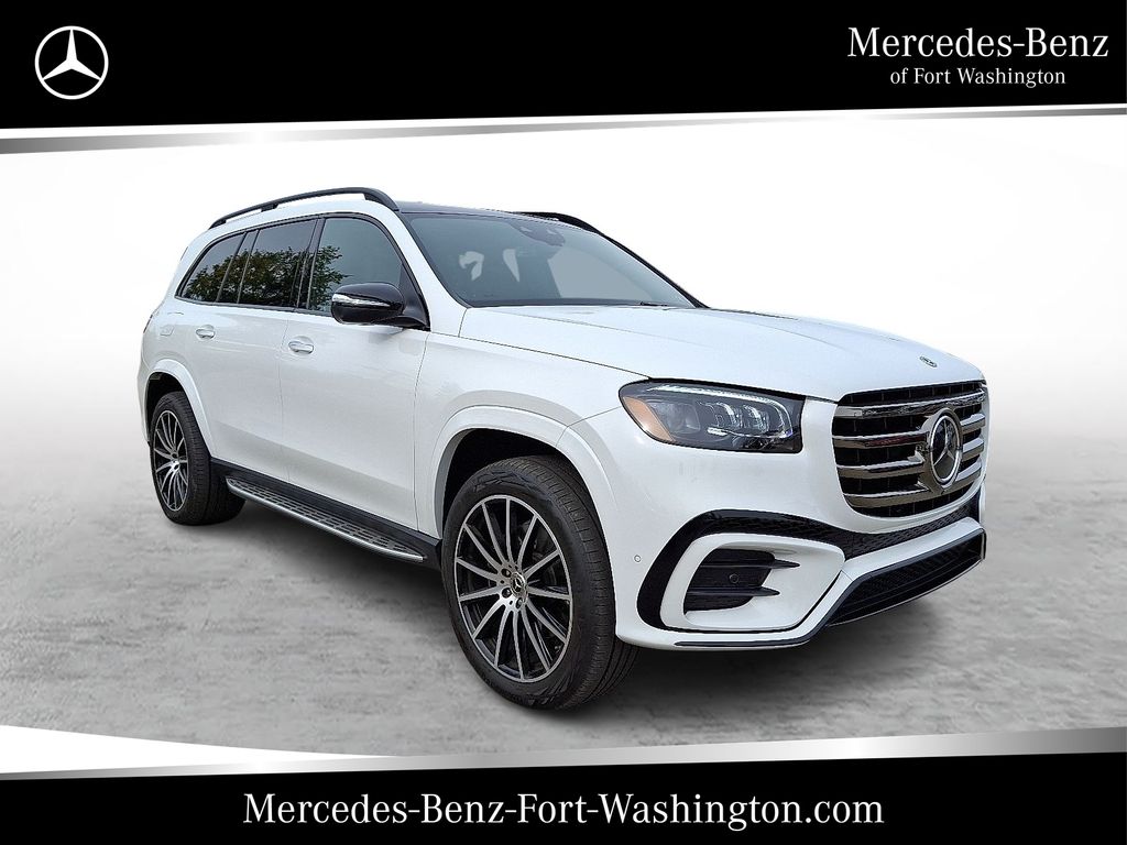 2025 Mercedes-Benz GLS GLS 580 4MATIC's photo