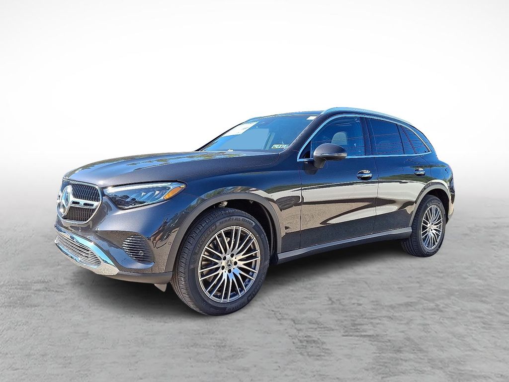 2026 Mercedes Benz GLC 300 4MATIC photo 2