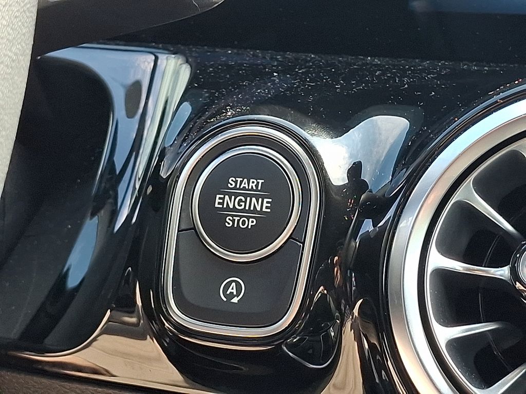 2026 Mercedes-Benz GLA GLA 250 - Photo 24