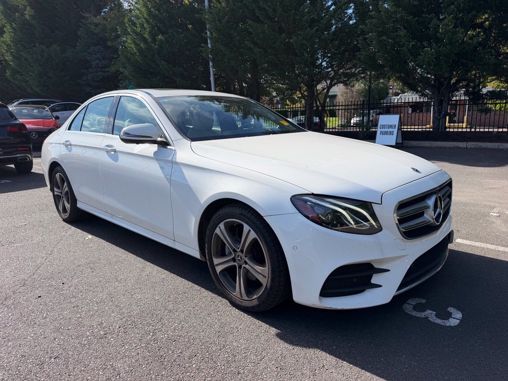  Mercedes-Benz E-Class