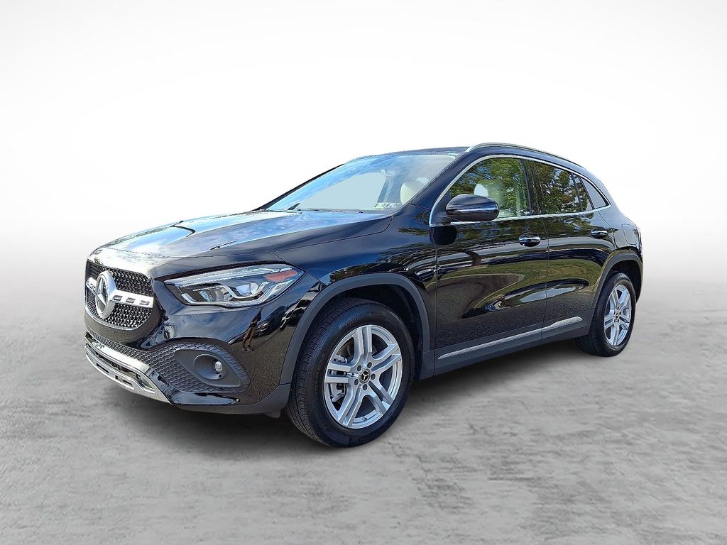 2023 Mercedes Benz GLA 250 4MATIC photo 2