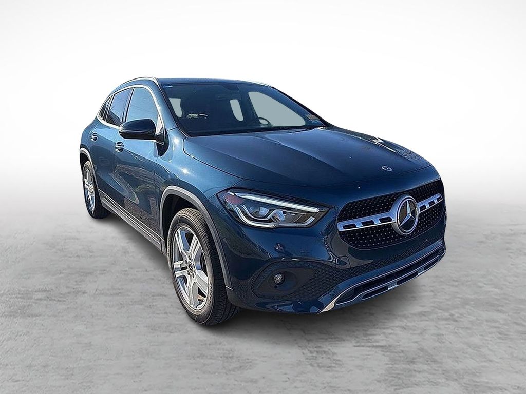 2023 Mercedes-Benz GLA Base