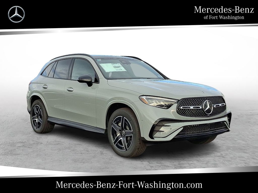 2026 Mercedes-Benz GLC Base's photo