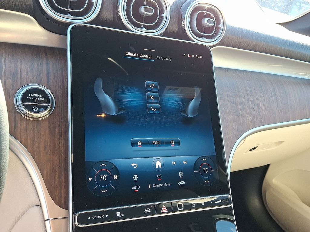 2025 Mercedes-Benz GLC Base - Photo 19